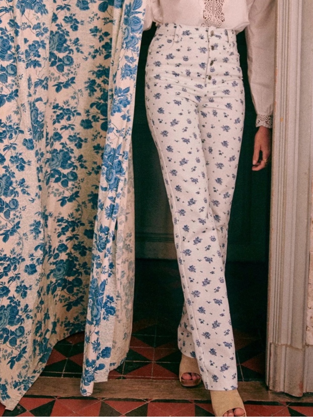 Sézane Floral High-Rise Straight Jeans in White & Blue